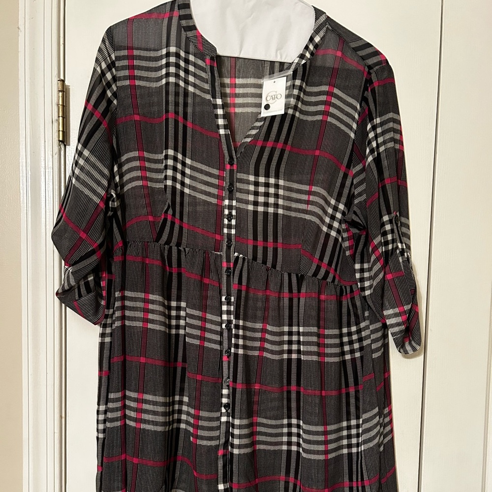 NET Cato High/Low Plaid Blouse